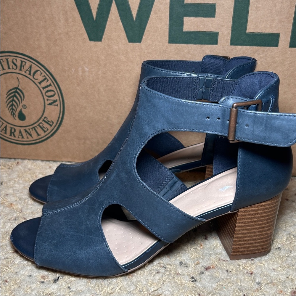 Clarks Deva Heidi - image 2